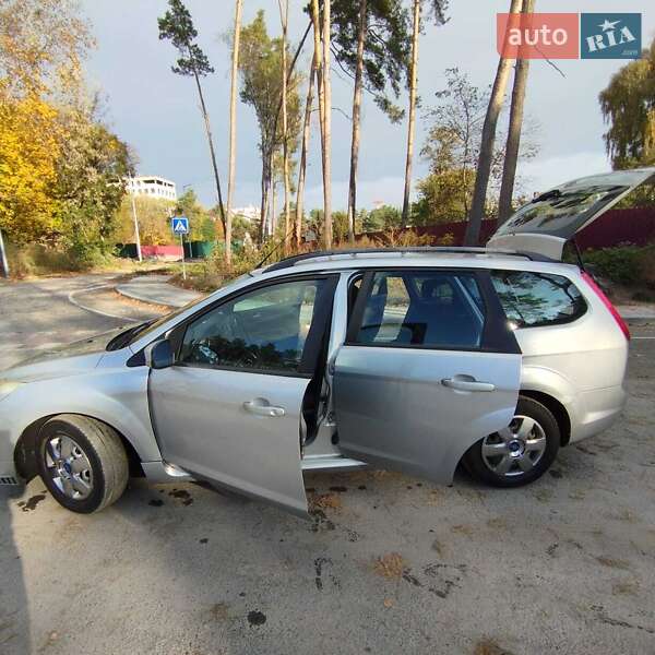 Універсал Ford Focus 2008 в Житомирі