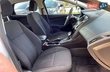 Седан Ford Focus 2017 в  фото 16 Седан Ford Focus 2017 в
