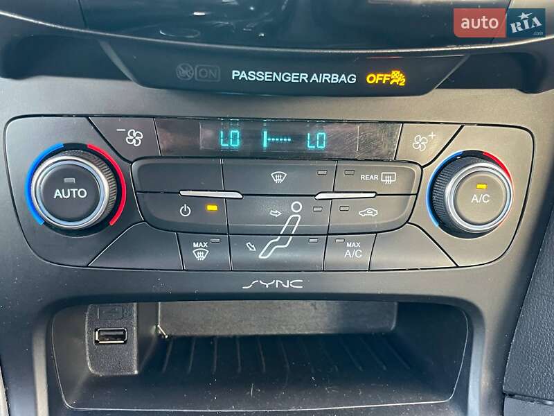Седан Ford Focus 2017 в Києві