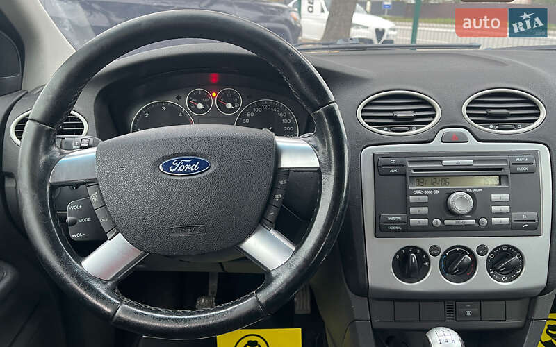 Седан Ford Focus 2006 в Коломиї