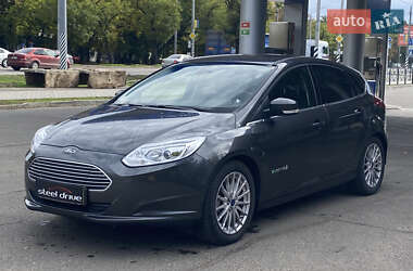 Хэтчбек Ford Focus 2017 в Николаеве