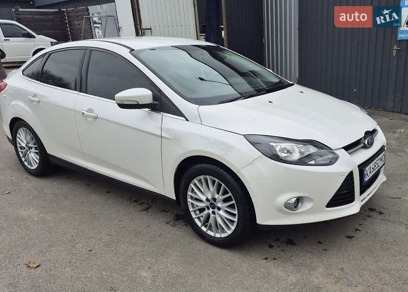 Седан Ford Focus 2014 в Києві