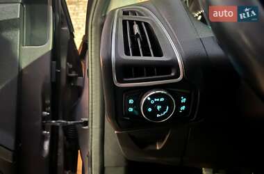 Універсал Ford Focus 2011 в 