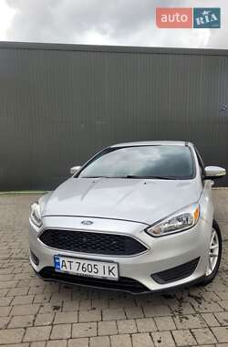 Седан Ford Focus 2015 в 
