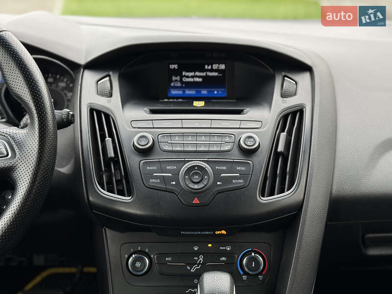 Хетчбек Ford Focus 2017 в Дніпрі фото 26 Хетчбек Ford Focus 2017 в Дніпрі