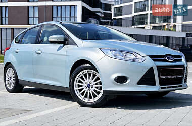 Хетчбек Ford Focus 2014 в  фото 2 Хетчбек Ford Focus 2014 в