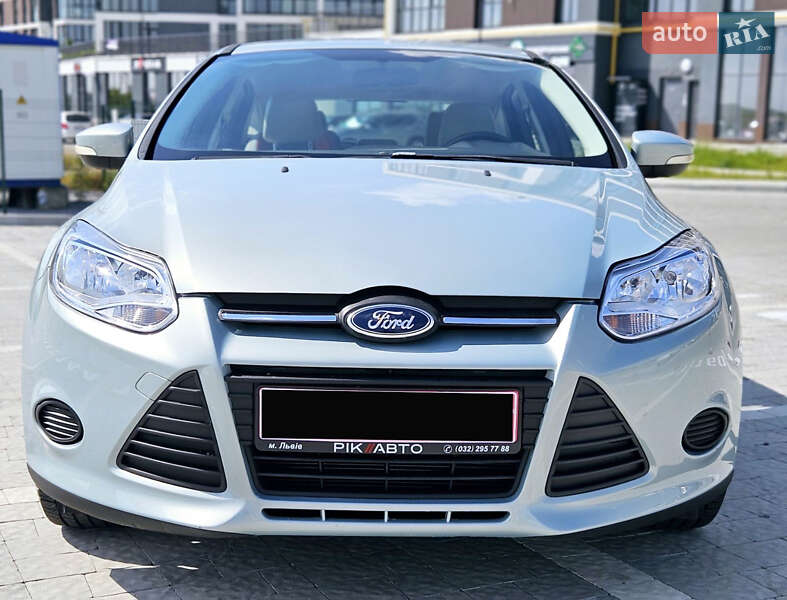 Хетчбек Ford Focus 2014 в Львові