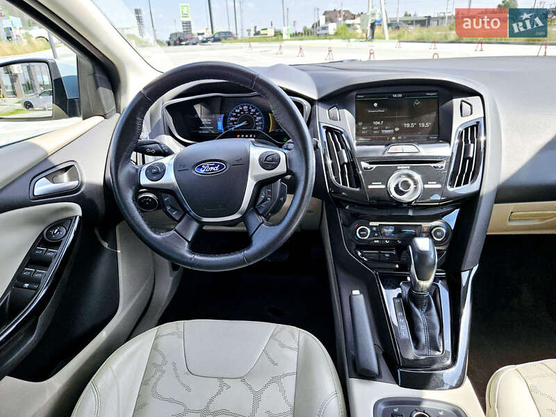 Хетчбек Ford Focus 2014 в Львові