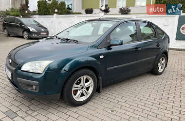 Хэтчбек Ford Focus 2006 в Ровно