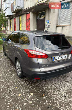 Универсал Ford Focus 2011 в 