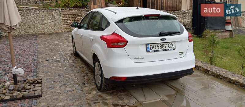 Хетчбек Ford Focus 2015 в Тернополі