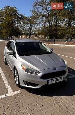 Хетчбек Ford Focus 2016 в  фото 9 Хетчбек Ford Focus 2016 в