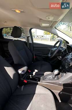 Хетчбек Ford Focus 2016 в  фото 12 Хетчбек Ford Focus 2016 в
