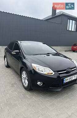 Седан Ford Focus 2014 в 