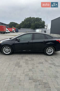 Седан Ford Focus 2014 в 