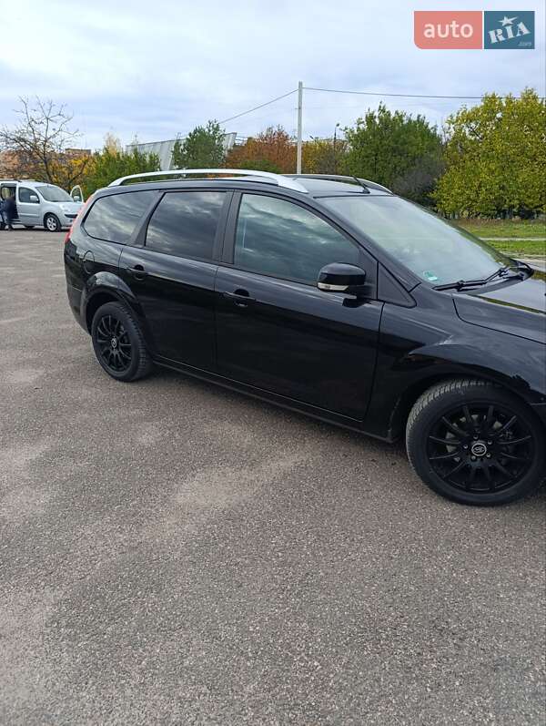 Универсал Ford Focus 2010 в Черкассах