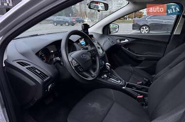 Хэтчбек Ford Focus 2016 в Киеве
