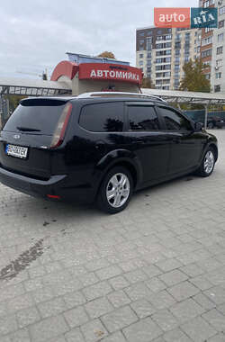 Универсал Ford Focus 2010 в 