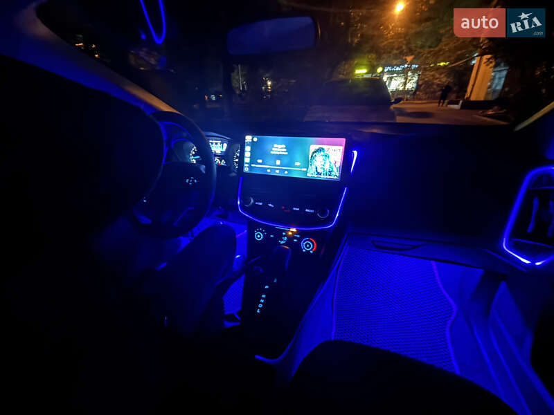 Седан Ford Focus 2017 в Одессе