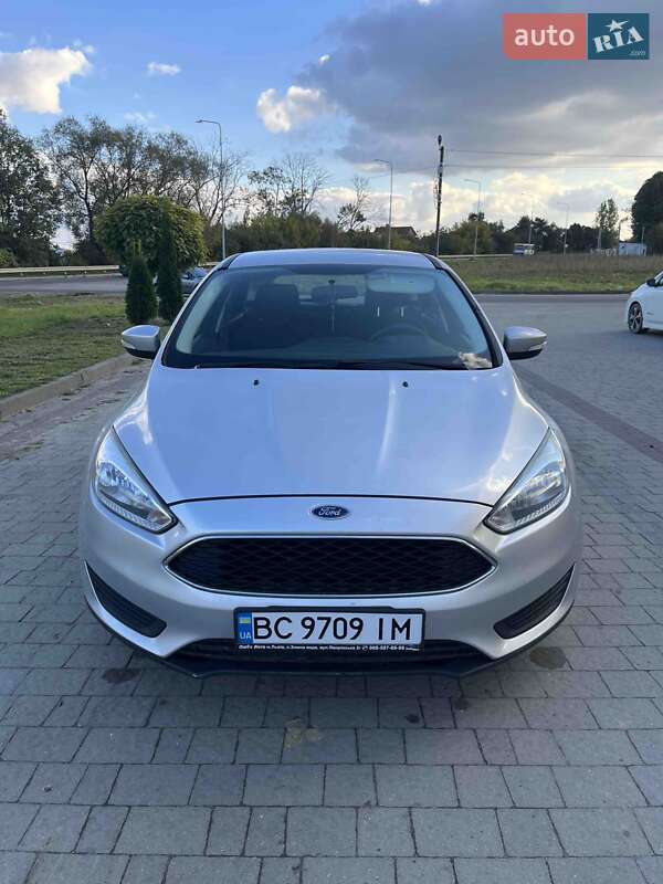 Хэтчбек Ford Focus 2017 в Львове фото 5 Хэтчбек Ford Focus 2017 в Львове