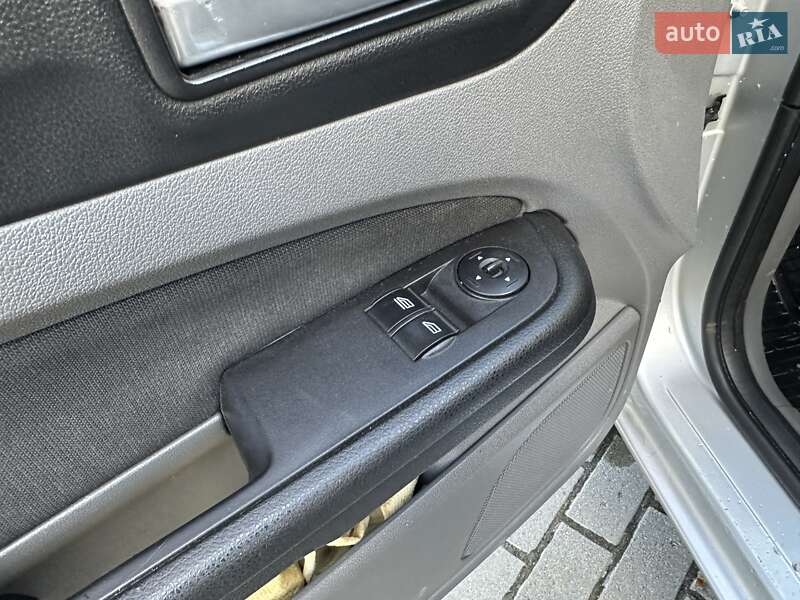 Універсал Ford Focus 2010 в Коломиї фото 19 Універсал Ford Focus 2010 в Коломиї