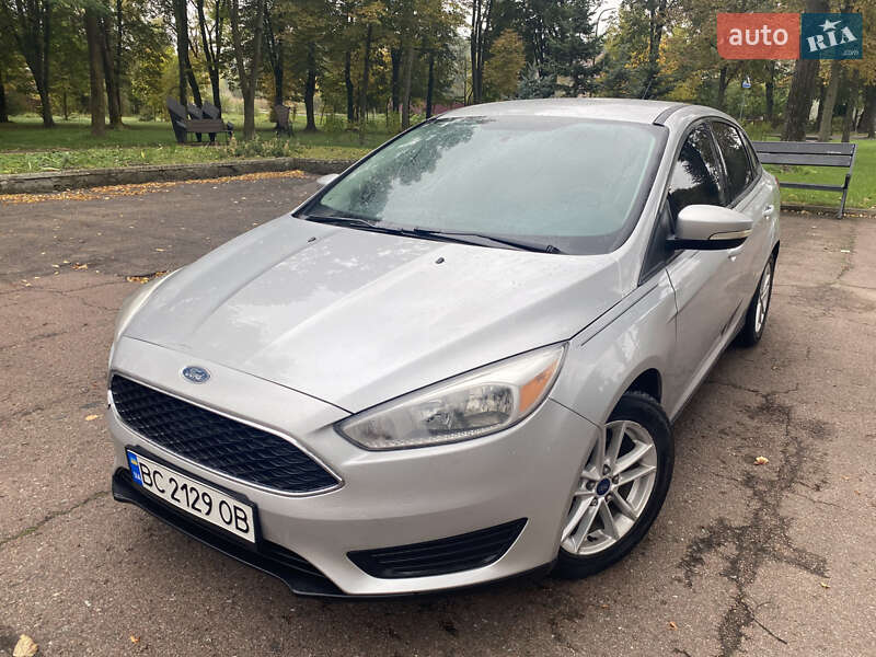 Седан Ford Focus 2015 в Калуші