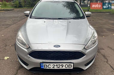Седан Ford Focus 2015 в 