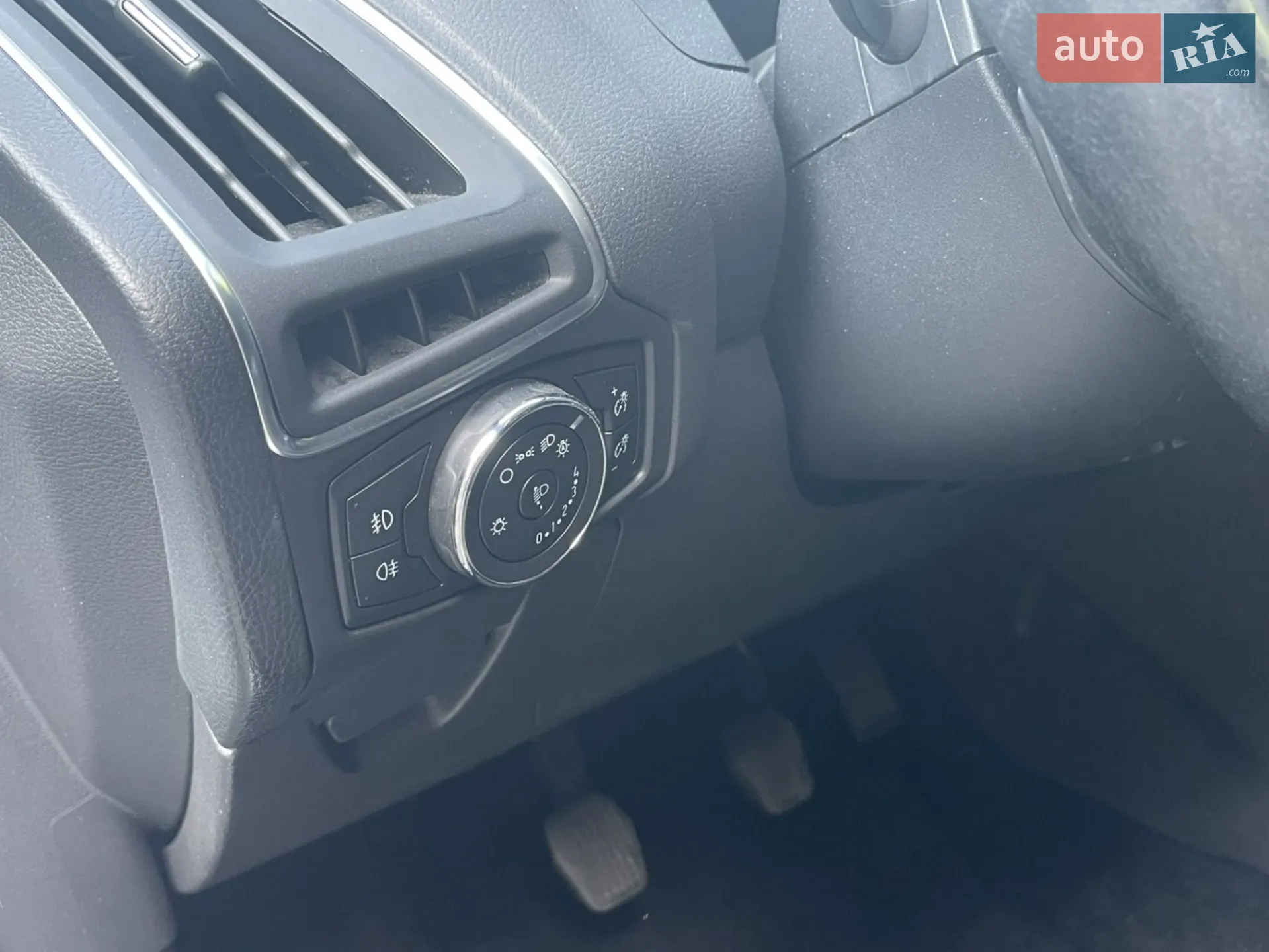 2013 Ford Focus - мініатюра 32