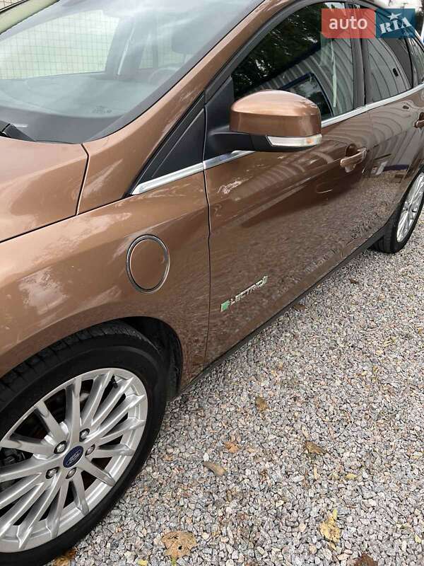 Хетчбек Ford Focus 2013 в Одесі фото 2 Хетчбек Ford Focus 2013 в Одесі