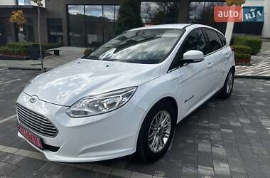 Хэтчбек Ford Focus 2018 в 