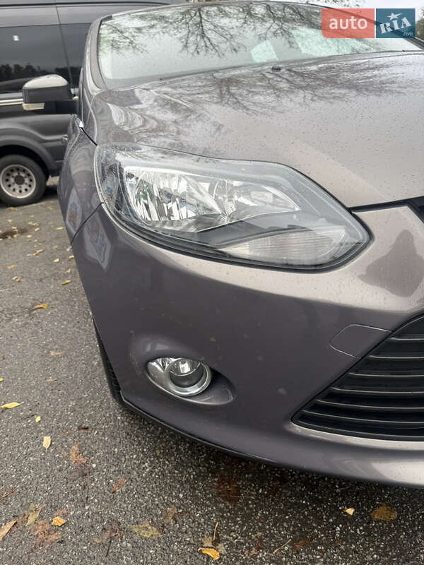 Хетчбек Ford Focus 2013 в Києві фото 9 Хетчбек Ford Focus 2013 в Києві