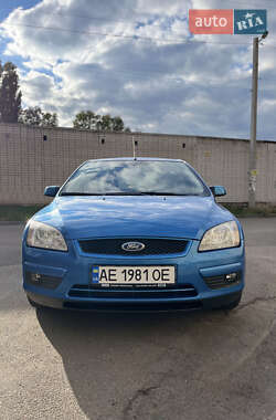 Хэтчбек Ford Focus 2007 в 