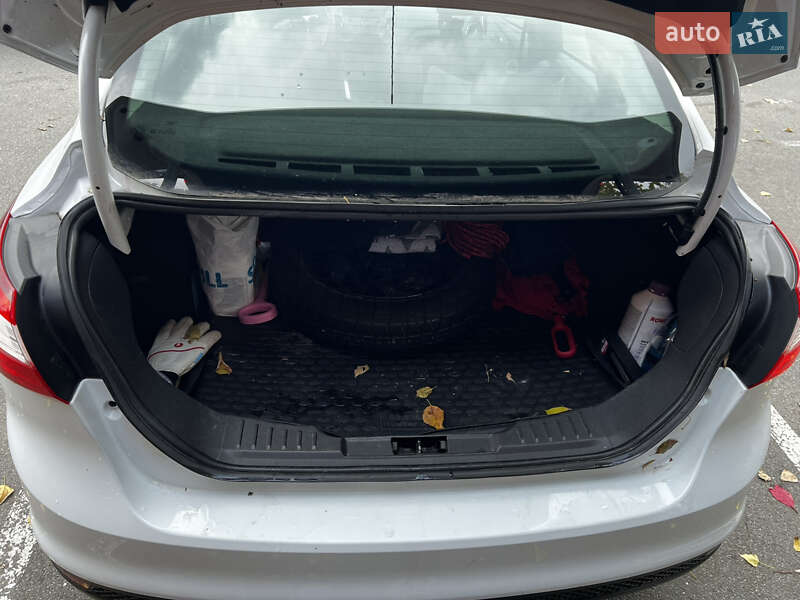 Седан Ford Focus 2012 в Киеве