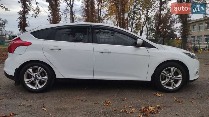 Хэтчбек Ford Focus 2012 в Запорожье фото 6 Хэтчбек Ford Focus 2012 в Запорожье