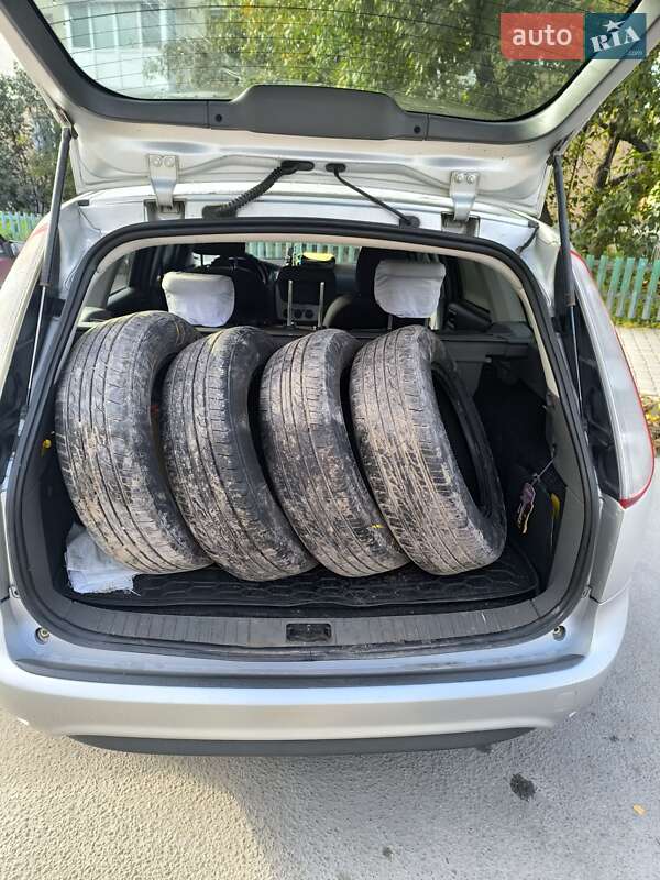 Универсал Ford Focus 2009 в Чемеровцах
