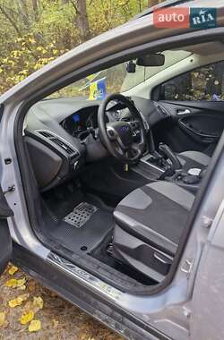 Универсал Ford Focus 2013 в 