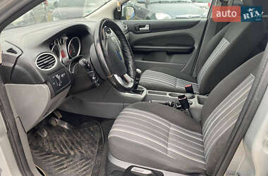 Универсал Ford Focus 2010 в 