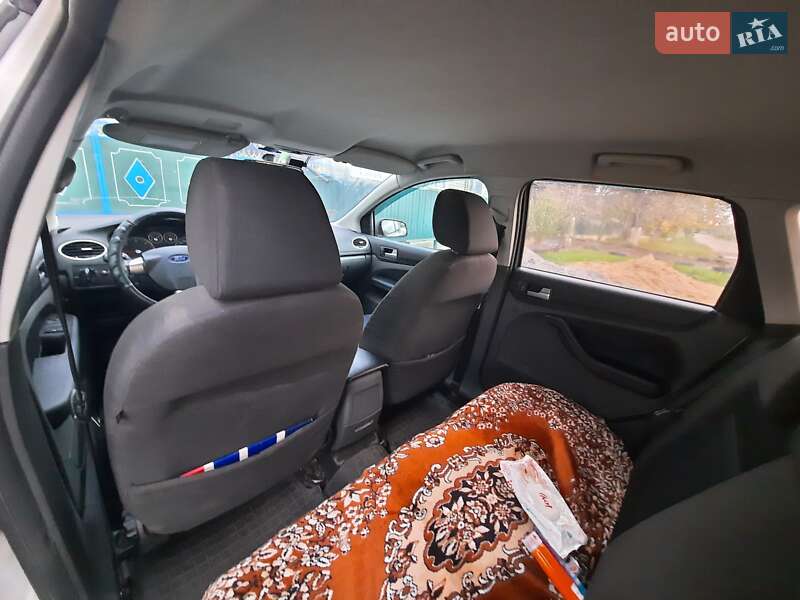 Універсал Ford Focus 2006 в Южноукраїнську
