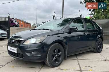 Хетчбек Ford Focus 2010 в 