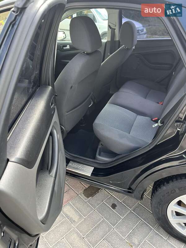 Хэтчбек Ford Focus 2007 в Черновцах фото 7 Хэтчбек Ford Focus 2007 в Черновцах