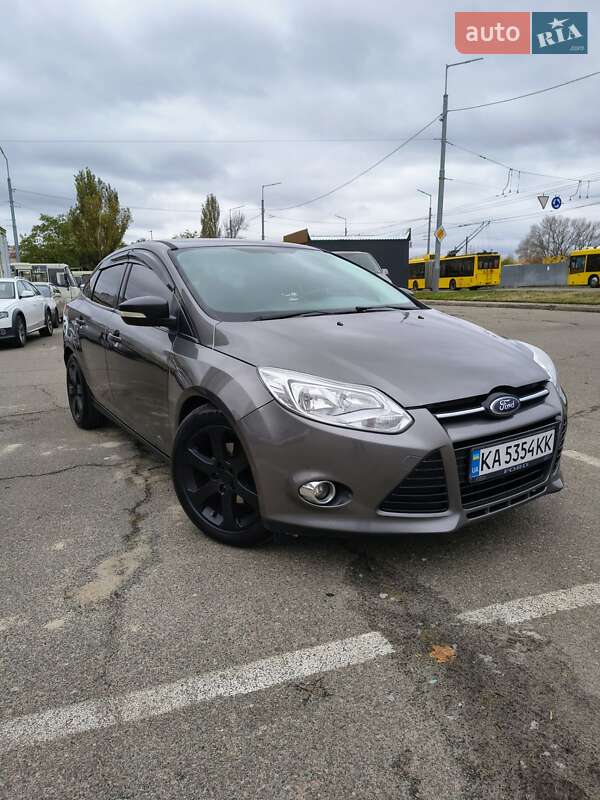 Седан Ford Focus 2013 в Києві