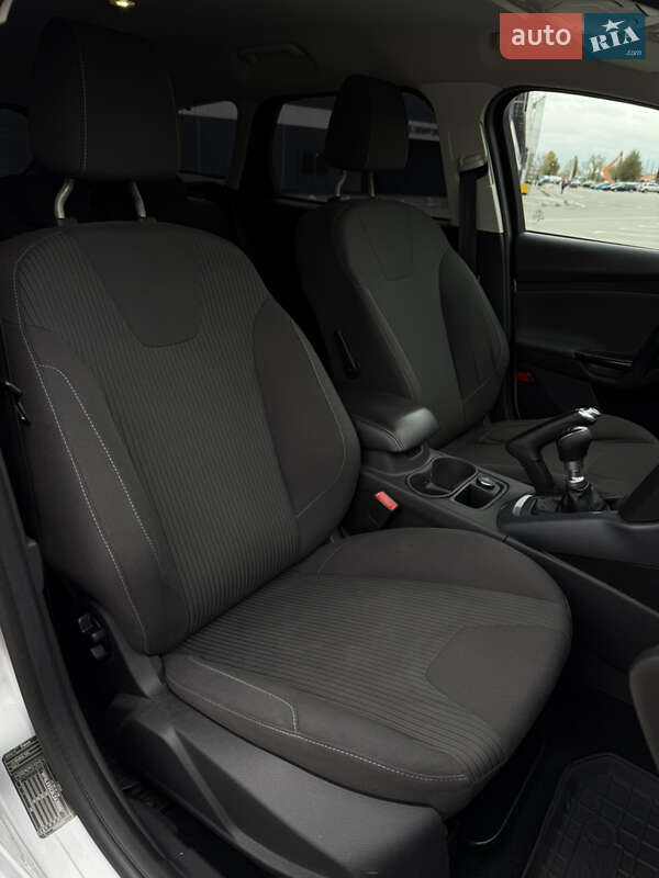 Універсал Ford Focus 2013 в Києві фото 25 Універсал Ford Focus 2013 в Києві