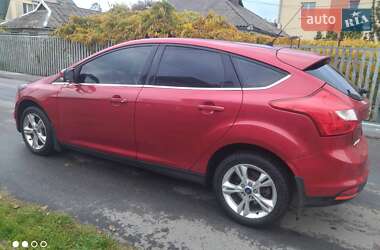 Хетчбек Ford Focus 2013 в 
