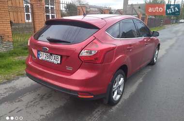 Хетчбек Ford Focus 2013 в 