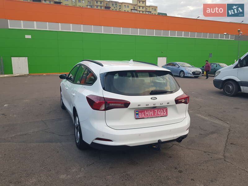 Универсал Ford Focus 2023 в Ровно