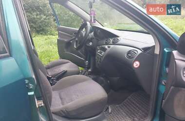 Универсал Ford Focus 2000 в 