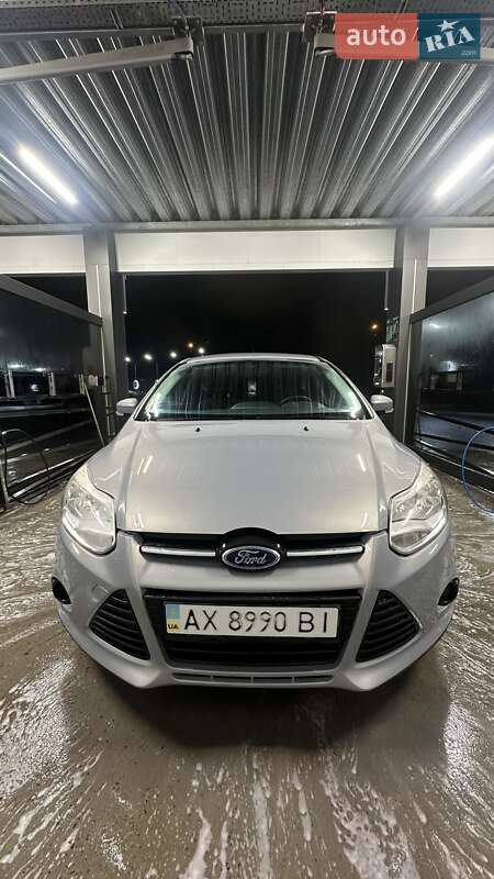 Ford Focus 2011