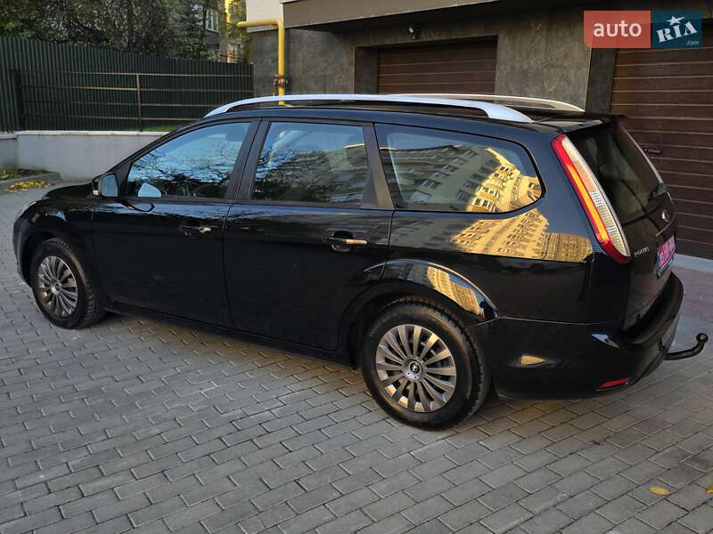 Універсал Ford Focus 2010 в Тернополі