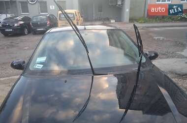 Хэтчбек Ford Focus 2004 в  фото 10 Хэтчбек Ford Focus 2004 в