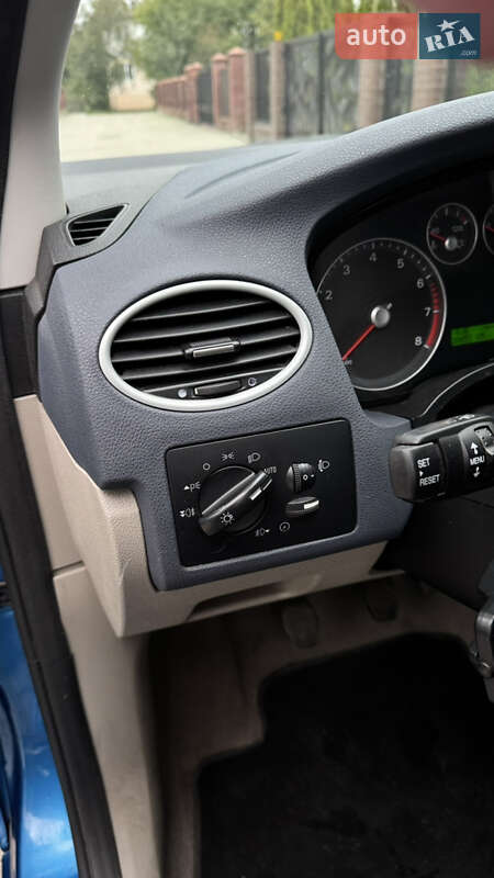 Хэтчбек Ford Focus 2004 в Ивано-Франковске фото 26 Хэтчбек Ford Focus 2004 в Ивано-Франковске